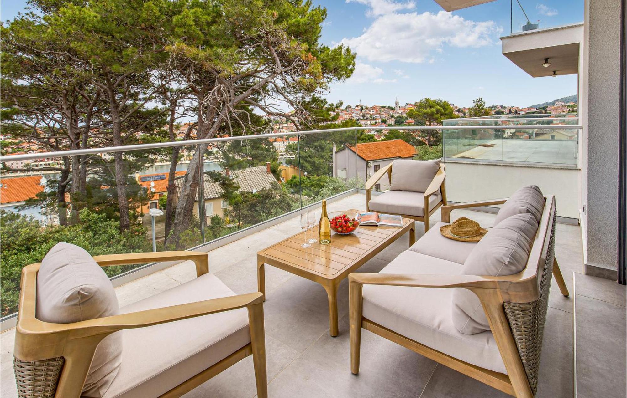Amazing Apartment In Mali Losinj With Wifi 外观 照片