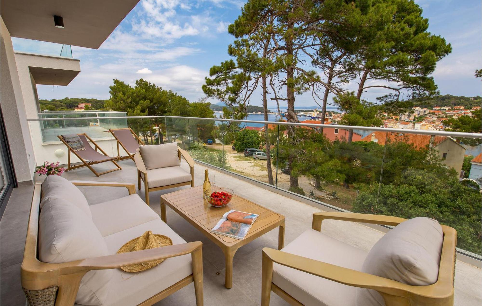 Amazing Apartment In Mali Losinj With Wifi 外观 照片